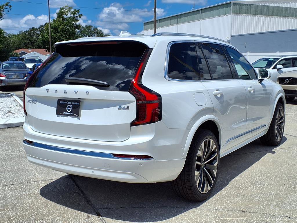 New 2026 Volvo XC90 B6 Ultra image 7