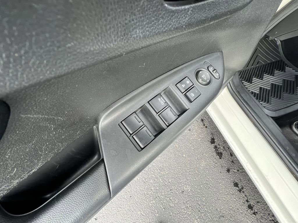 Used 2016 Honda Fit LX image 22