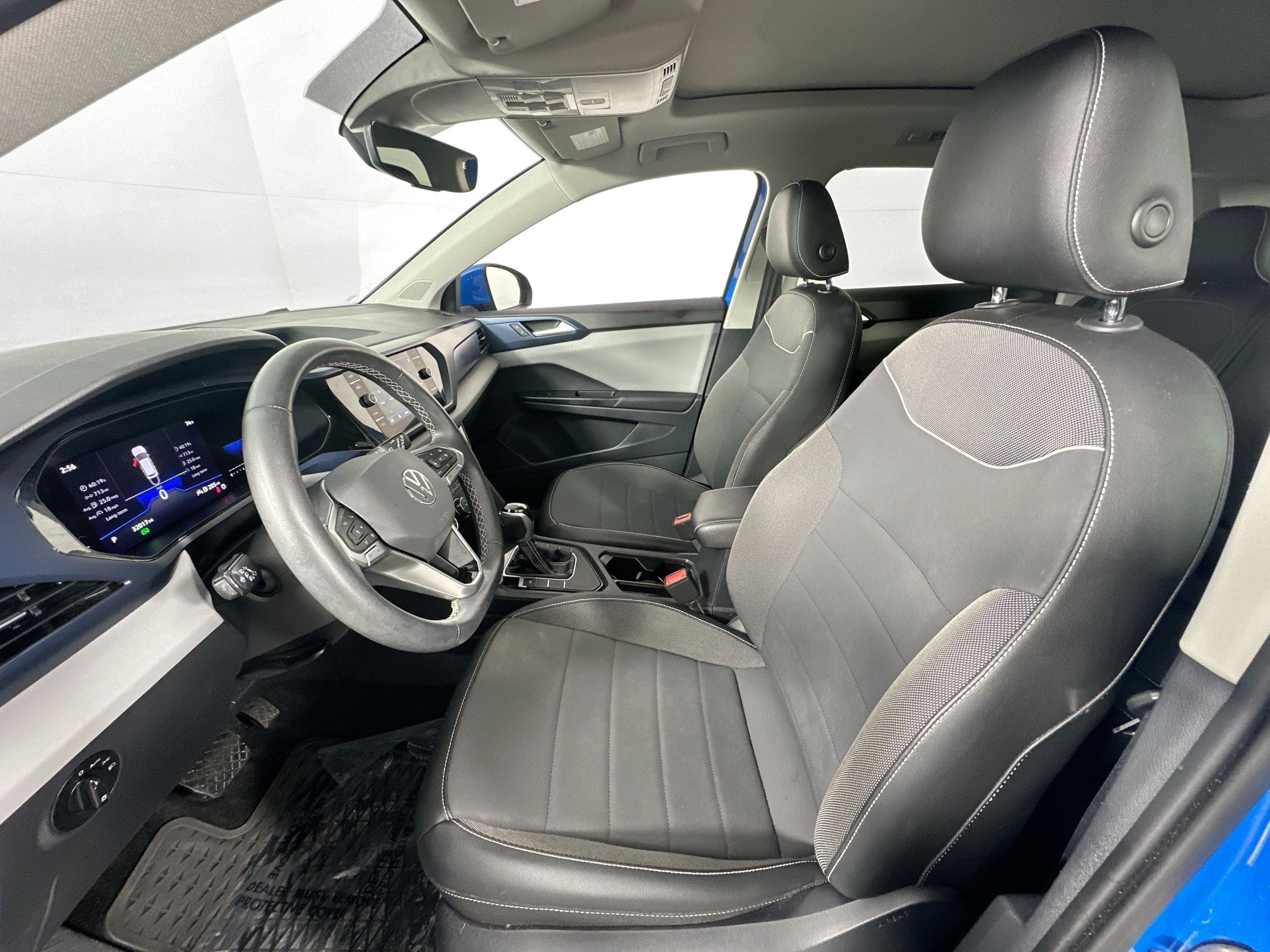 Used 2023 Volkswagen Taos SE FWD image 20
