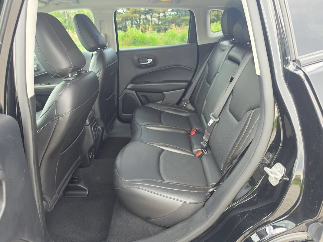 Used 2020 Jeep Compass Limited AWD/4WD image 11