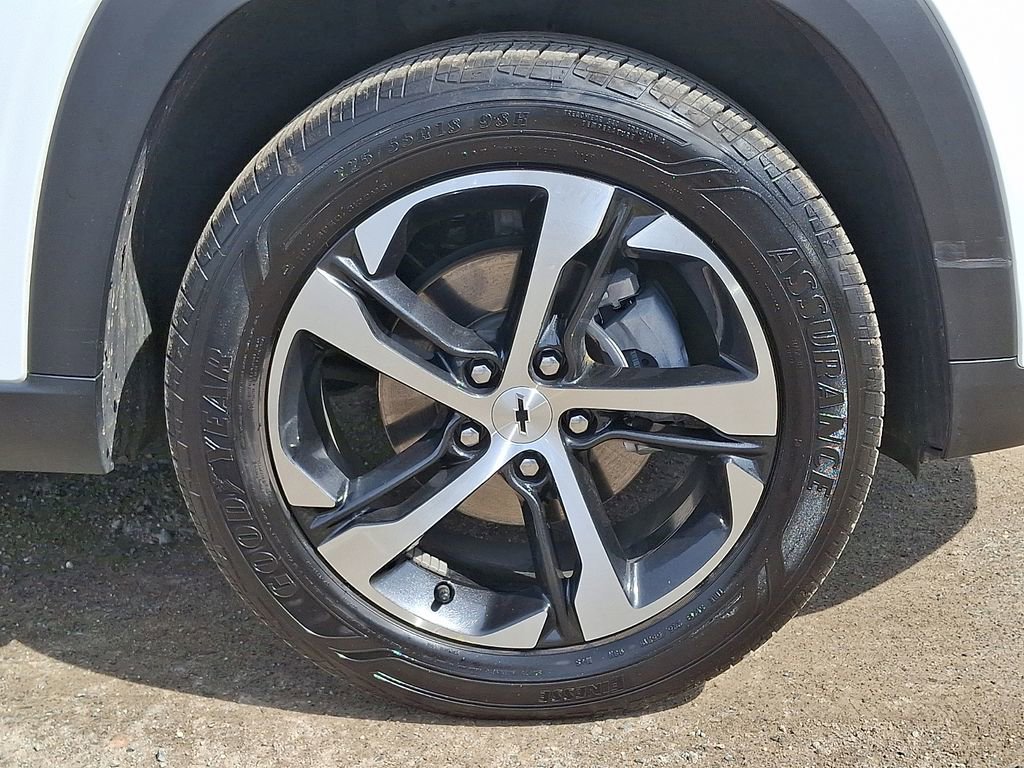 Used 2024 Chevrolet Trax RS w/ Driver Confidence Package image 34
