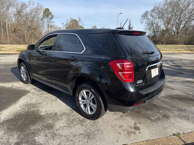 Used 2017 Chevrolet Equinox LS image 5