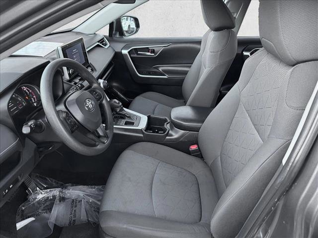 Used 2024 Toyota RAV4 XLE image 9