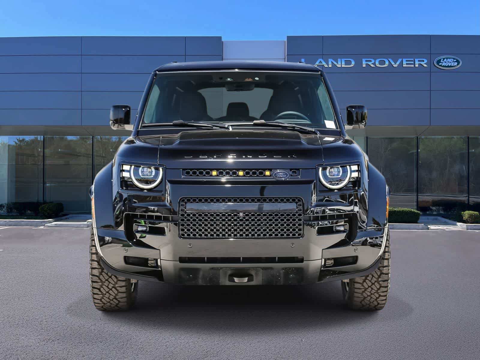 New 2026 Land Rover Defender 110 OCTA AWD/4WD image 2