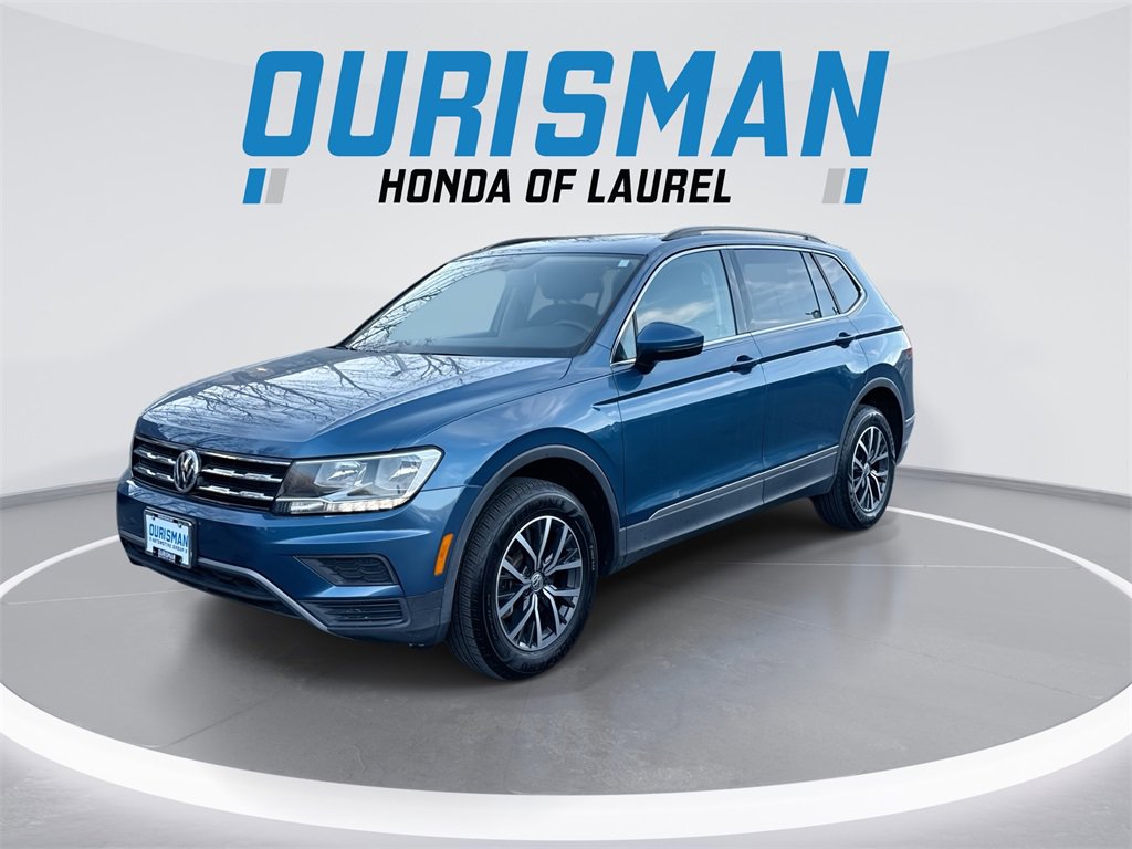 Used 2020 Volkswagen Tiguan SE w/ Panoramic Sunroof Package image 4