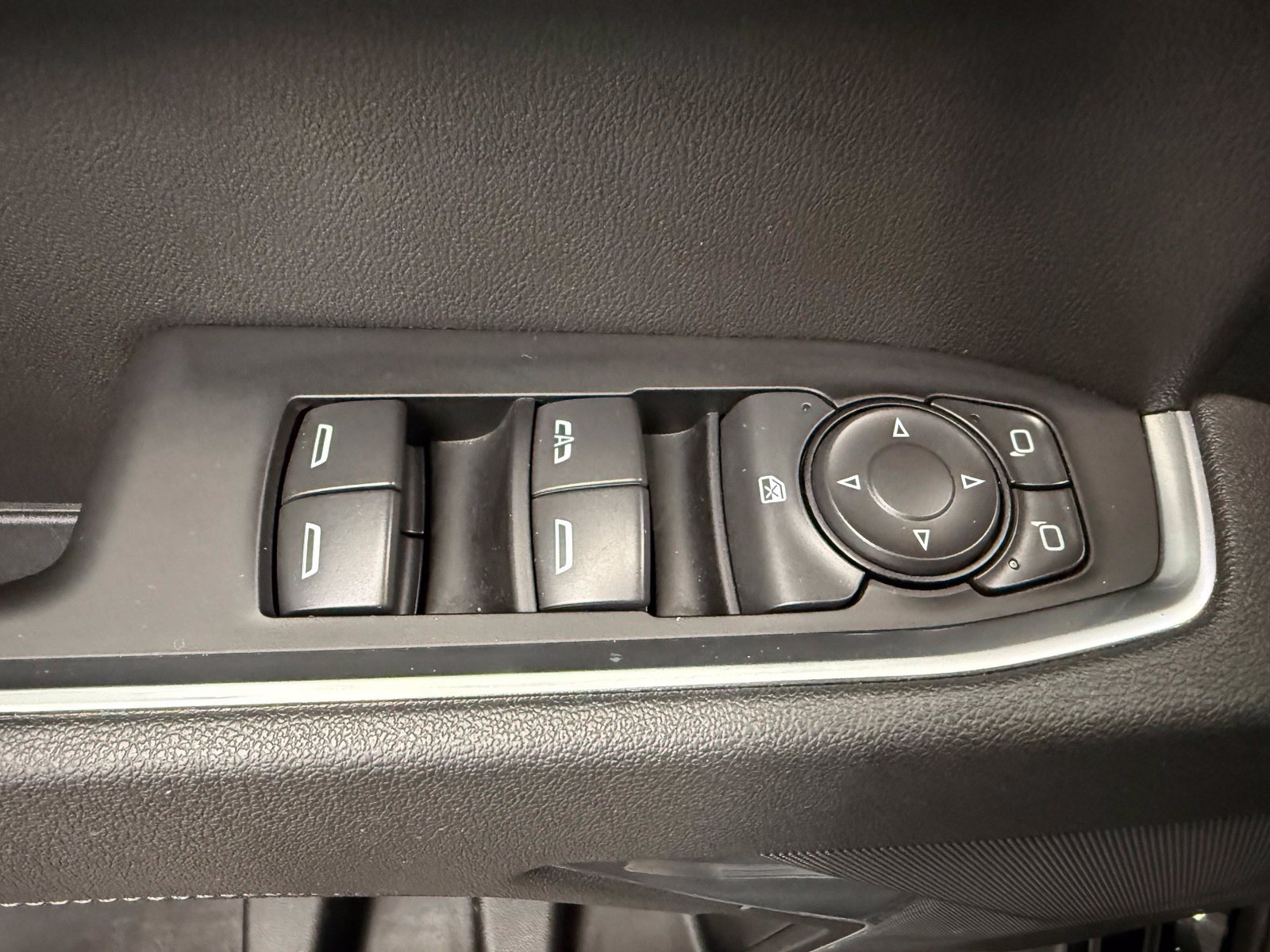 Used 2026 Chevrolet Silverado 1500 RST AWD/4WD image 10