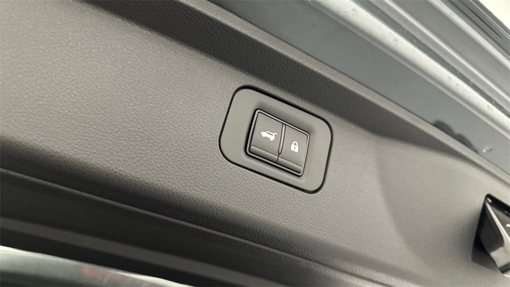 New 2025 Nissan Armada Platinum Reserve image 27