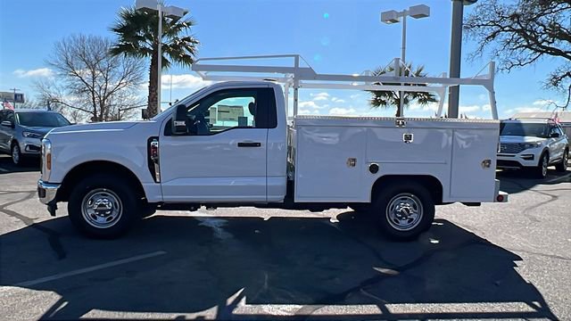 New 2026 Ford F250 XL w/ XL Chrome Package image 6