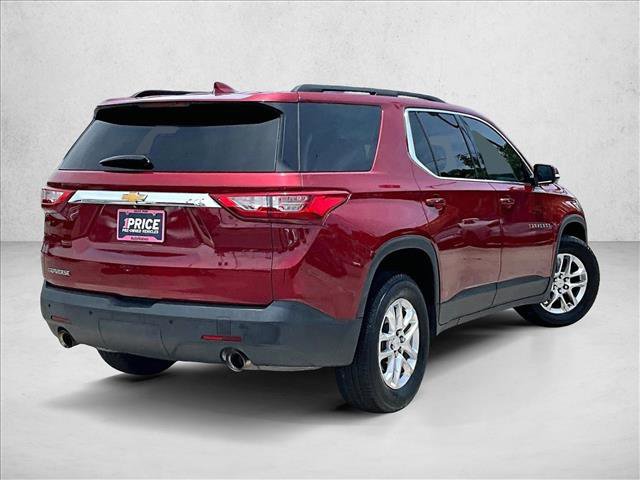 Used 2020 Chevrolet Traverse LT FWD image 2