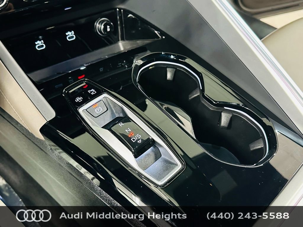 Certified 2025 Audi Q5 Premium w/ Convenience Package image 15