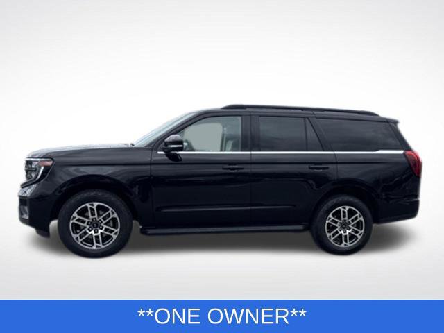 Certified 2025 Ford Expedition Active AWD/4WD image 3