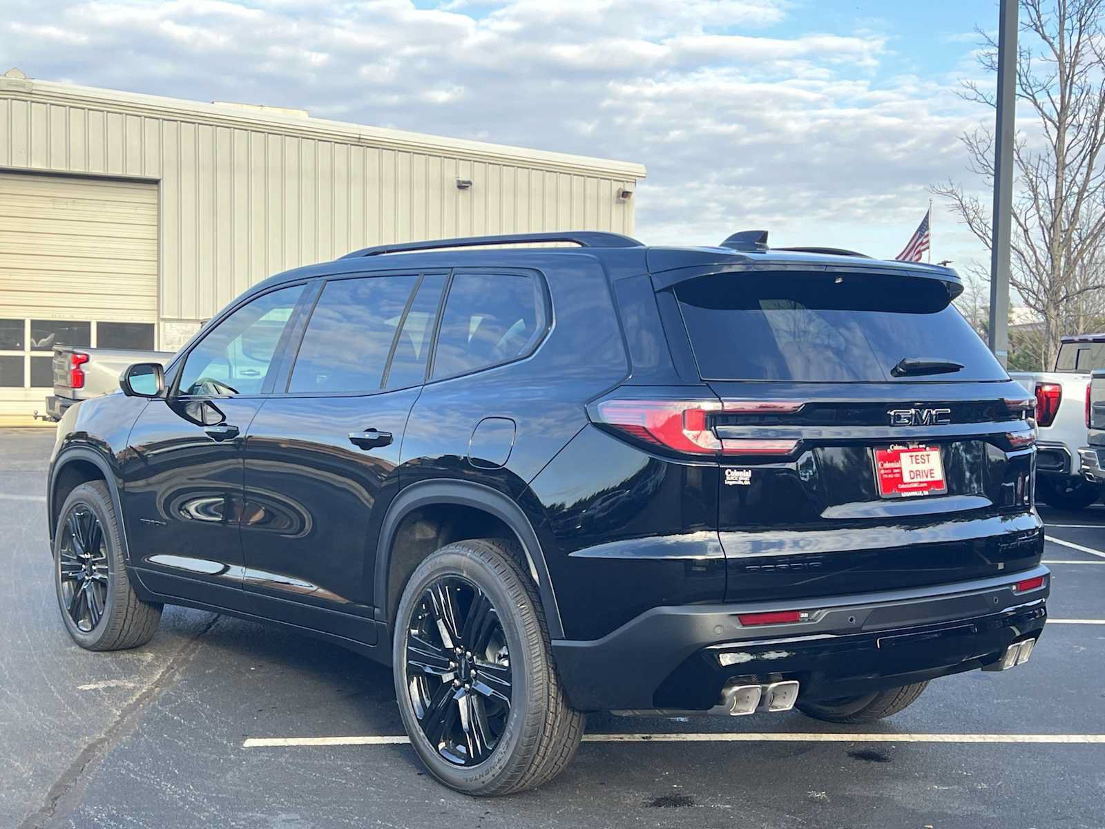 New 2026 GMC Acadia Elevation w/ Black Edition FWD image 22