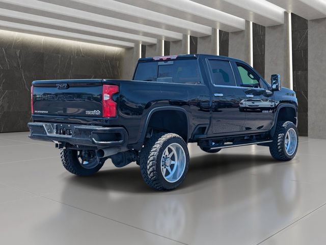 Used 2023 Chevrolet Silverado 2500 High Country w/ Z71 Off-Road Package AWD/4WD image 6