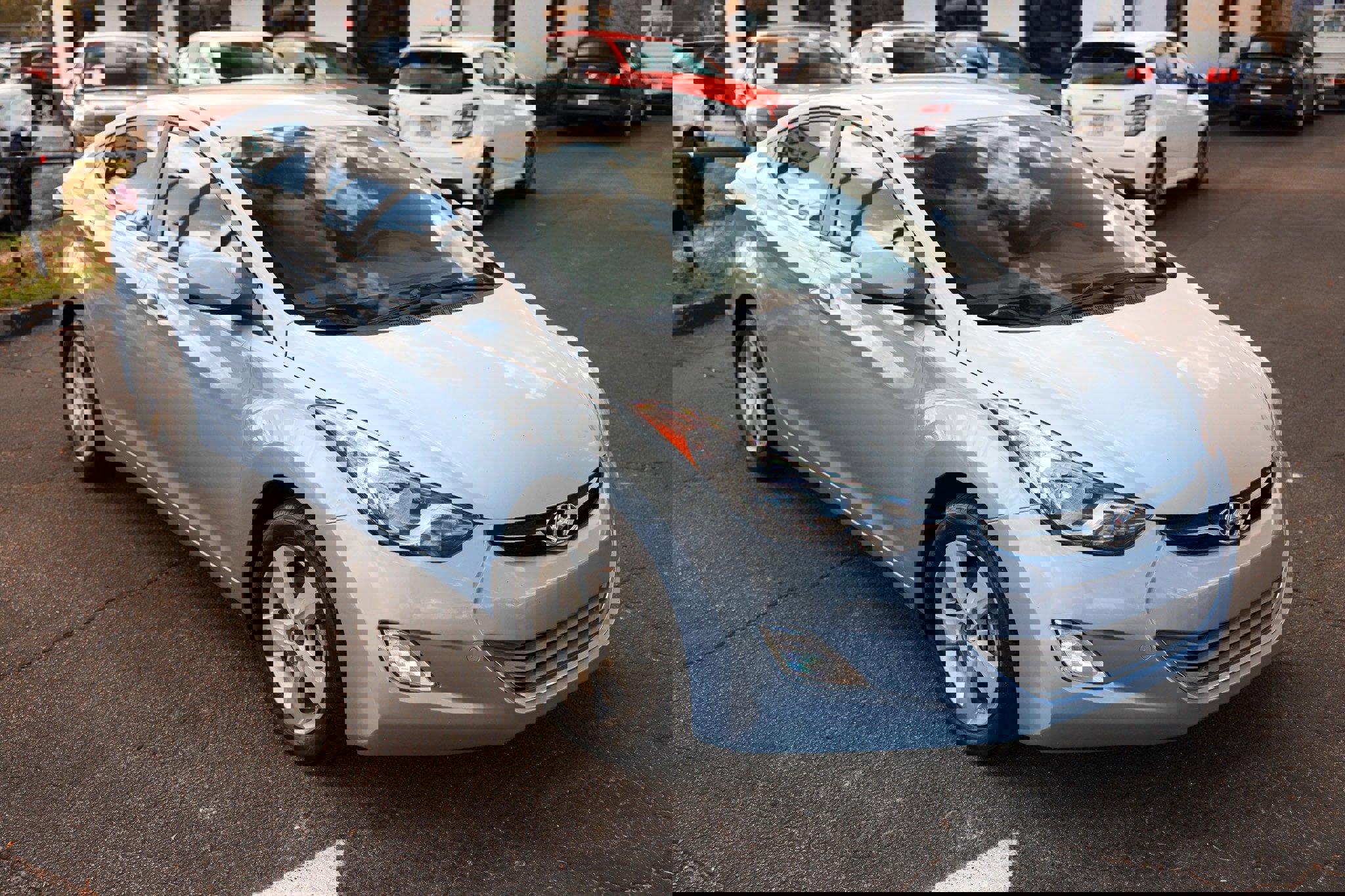 Used 2013 Hyundai Elantra GLS w/ Preferred Pkg image 20