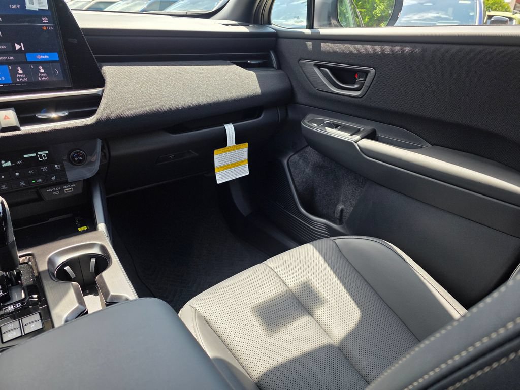 New 2026 Subaru Outback Limited AWD/4WD image 15