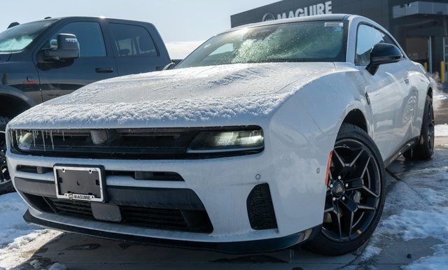 New 2026 Dodge Charger Scat Pack w/ Blacktop Package AWD/4WD image 1