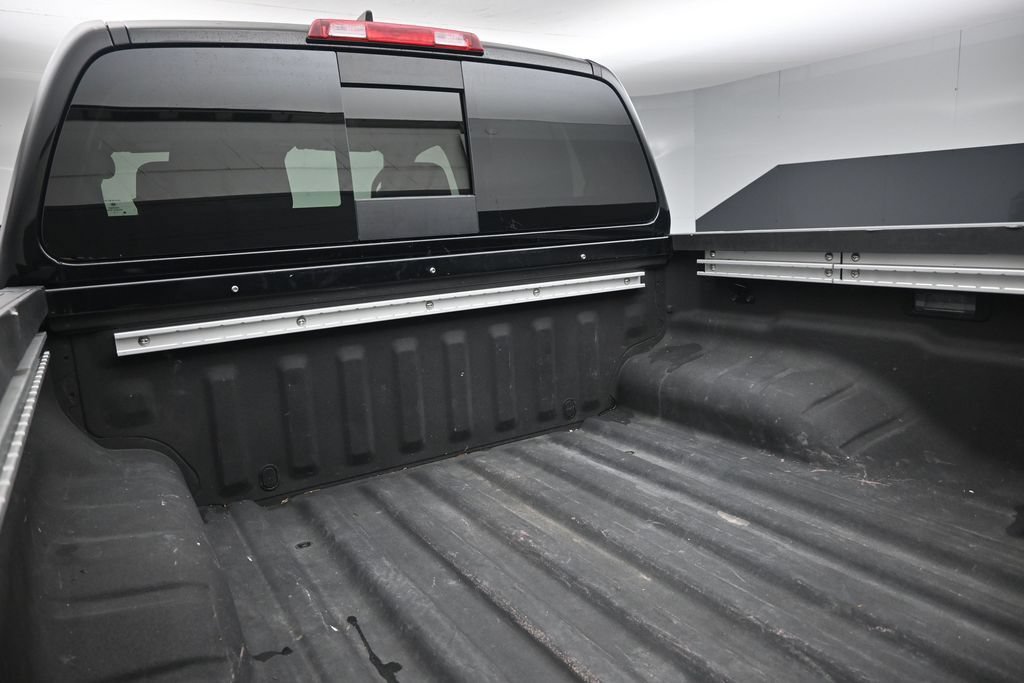 Used 2023 Nissan Frontier PRO-4X w/ Pro Convenience Package AWD/4WD image 24