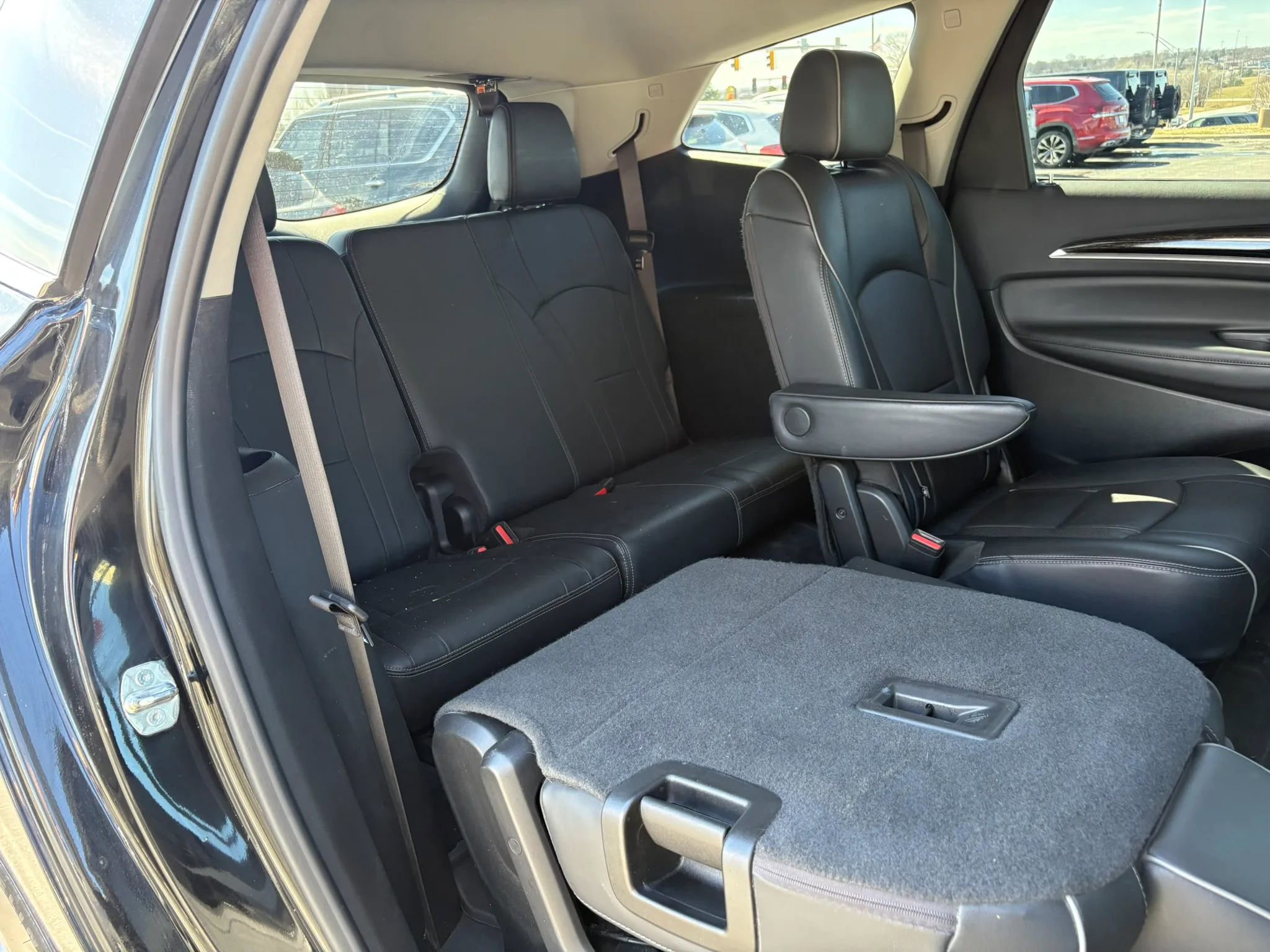 Used 2019 Buick Enclave Avenir w/ Avenir Technology Package image 21