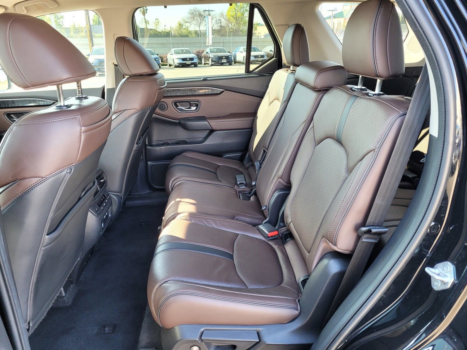 Certified 2023 Honda Pilot Elite image 12