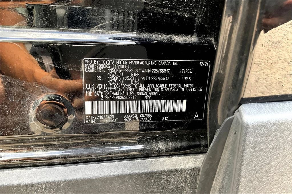 Used 2025 Toyota RAV4 XLE AWD/4WD image 26