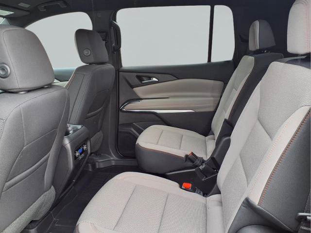 Used 2025 Chevrolet Traverse LT w/ LPO, Floor Liner Package FWD image 22