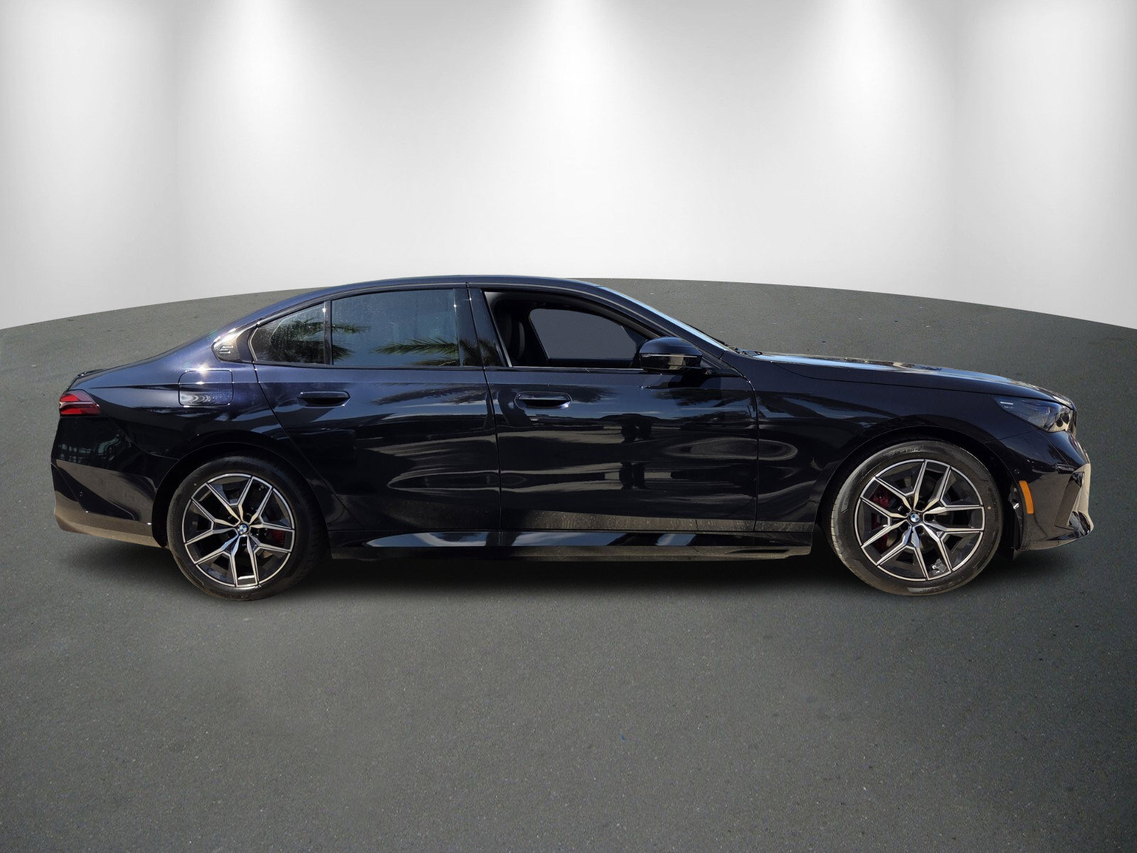 New 2026 BMW i5 eDrive40 w/ M Sport Package image 7