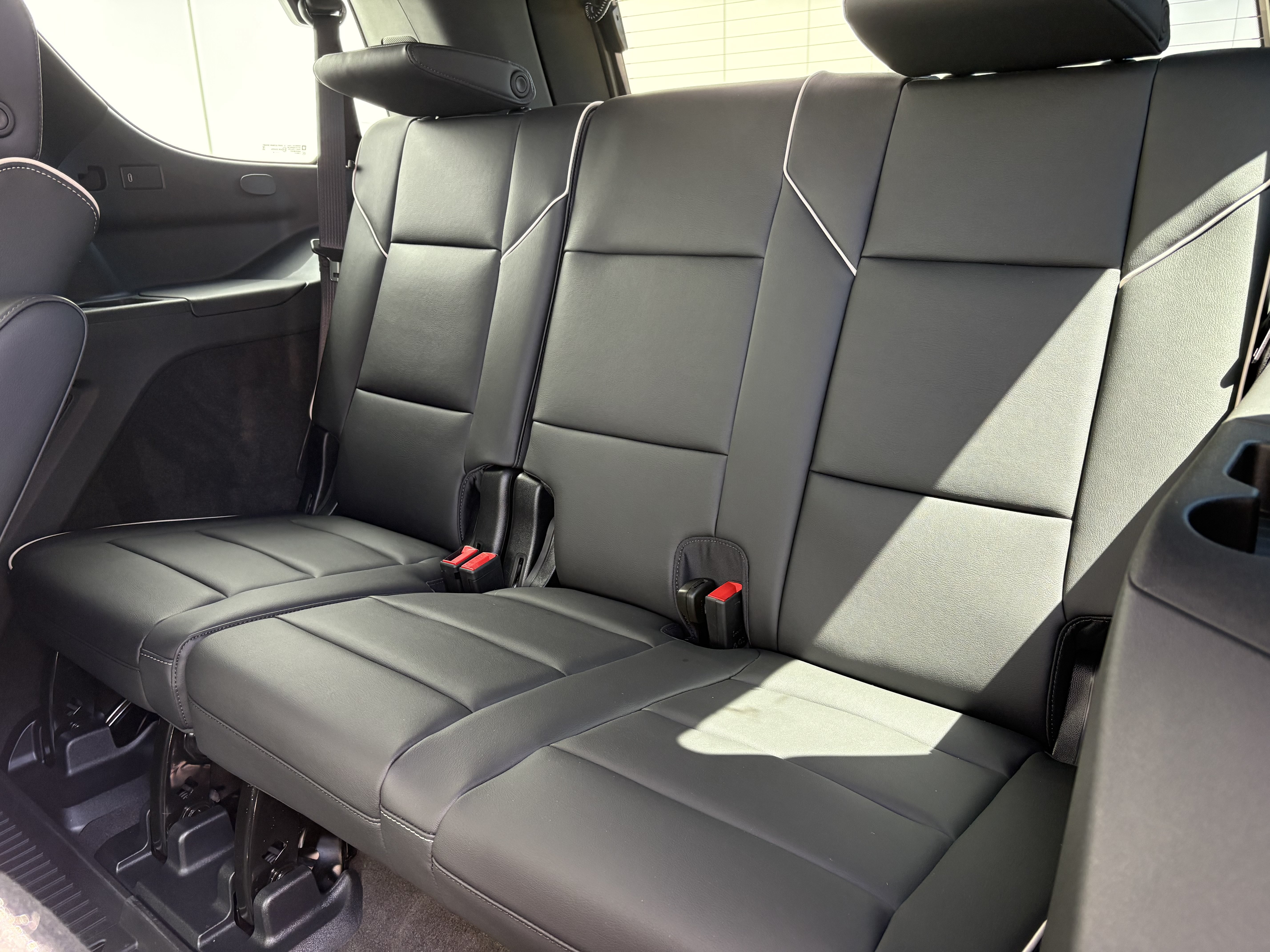 New 2026 Cadillac Escalade Luxury AWD/4WD image 10