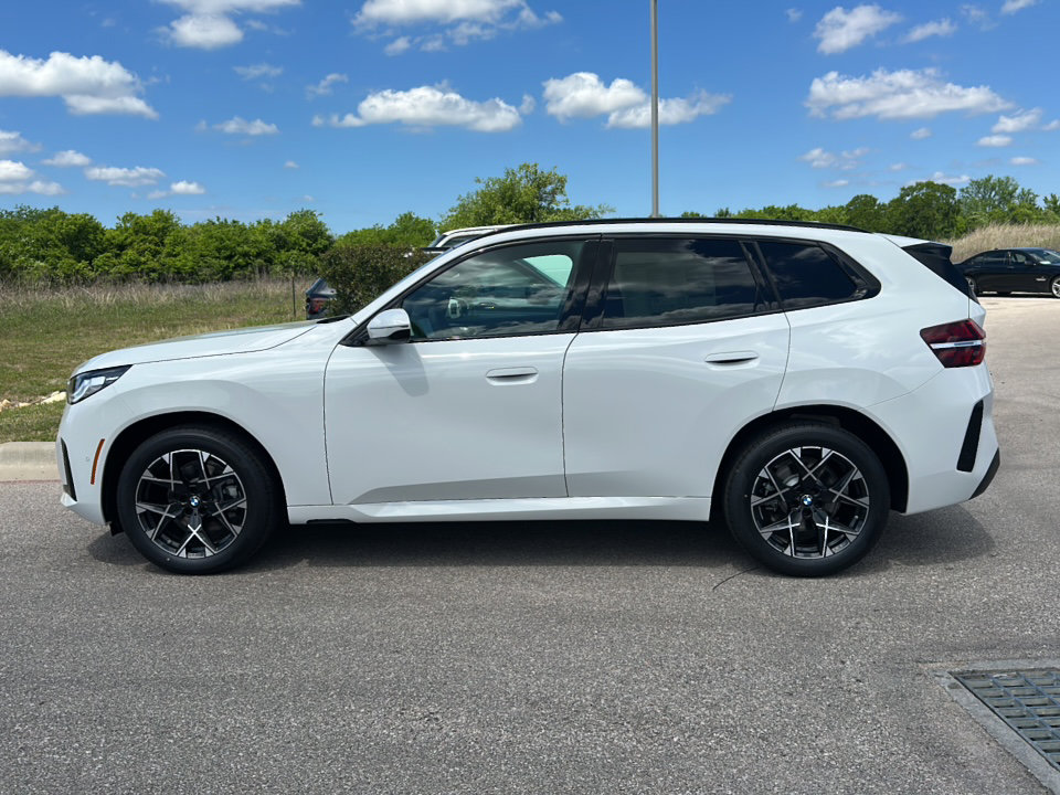 New 2026 BMW X3 xDrive30 image 5