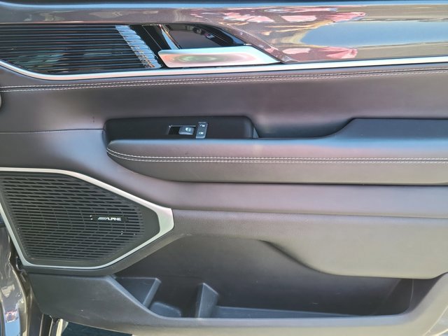 Certified 2022 Jeep Wagoneer Series I AWD/4WD image 26