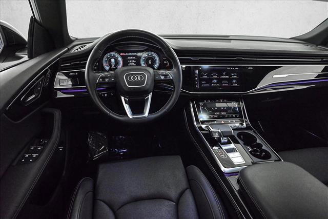 Certified 2025 Audi Q8 Prestige image 19
