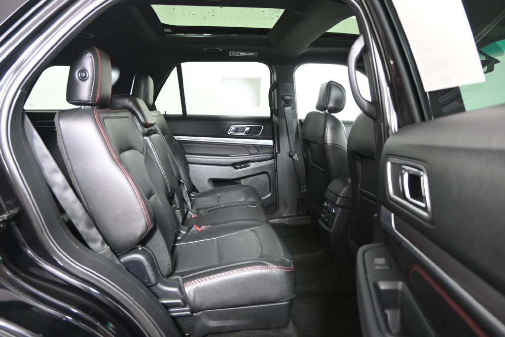 Used 2017 Ford Explorer Sport AWD/4WD image 15