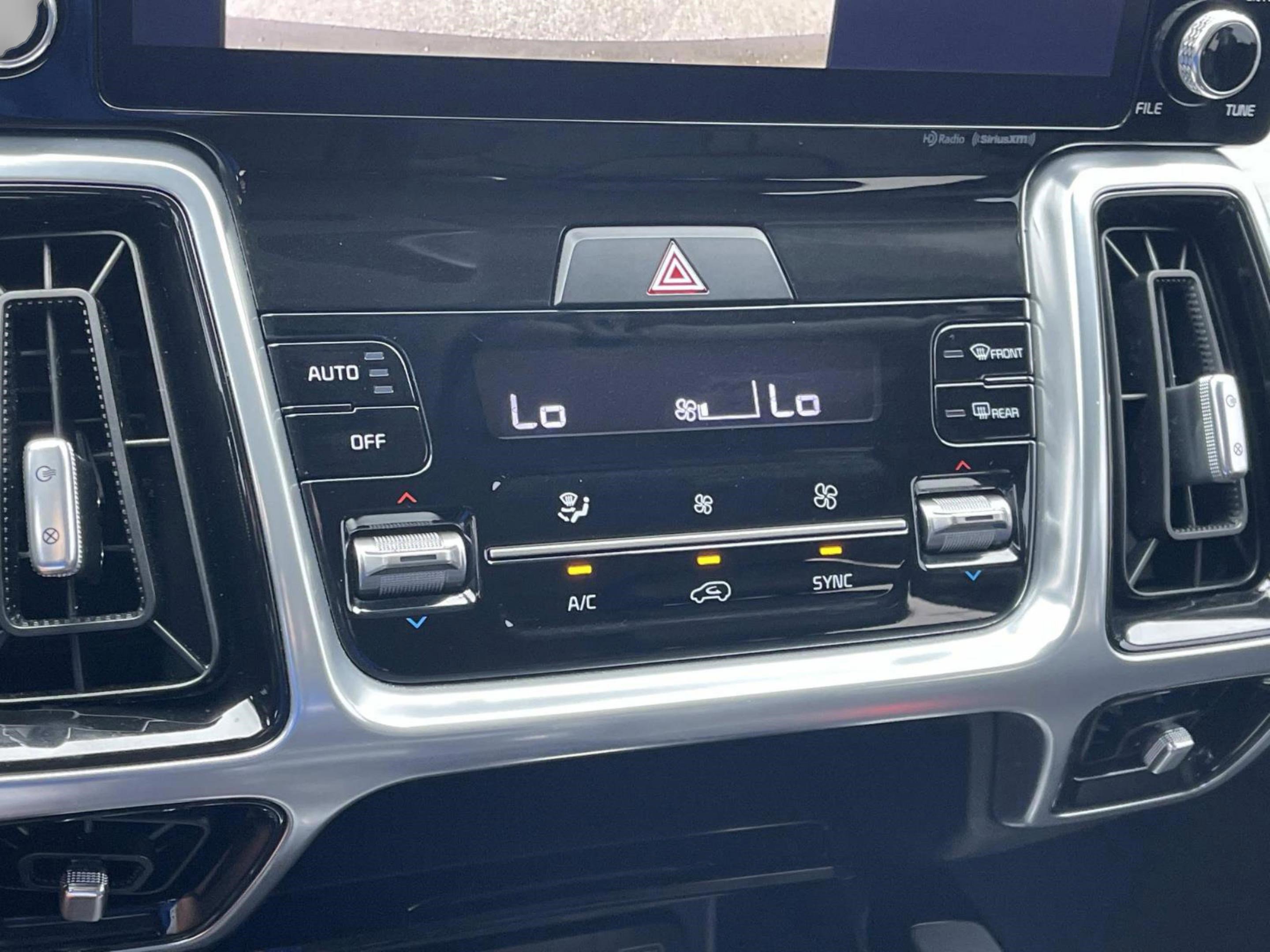 Used 2022 Kia Sorento SX image 33