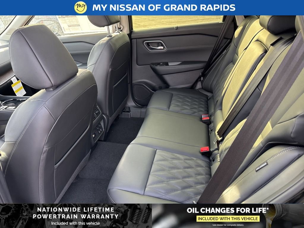 New 2026 Nissan Rogue Platinum w/ Platinum Premium Package image 17