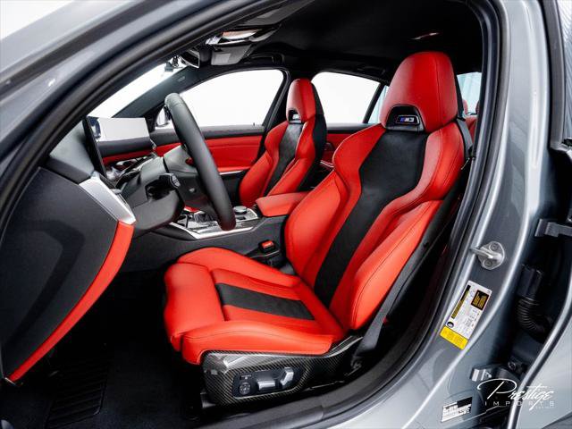 Used 2023 BMW M3 w/ M Carbon Exterior Package RWD image 31