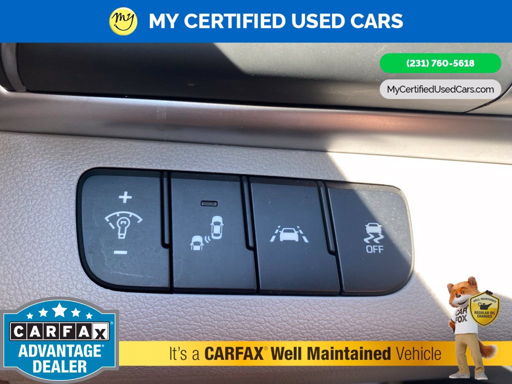 Used 2019 Hyundai Elantra Limited FWD image 24