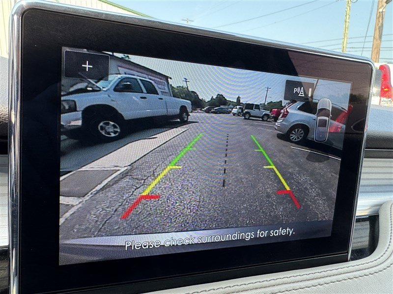 Used 2022 Lincoln Corsair AWD w/ Equipment Group 101A image 16