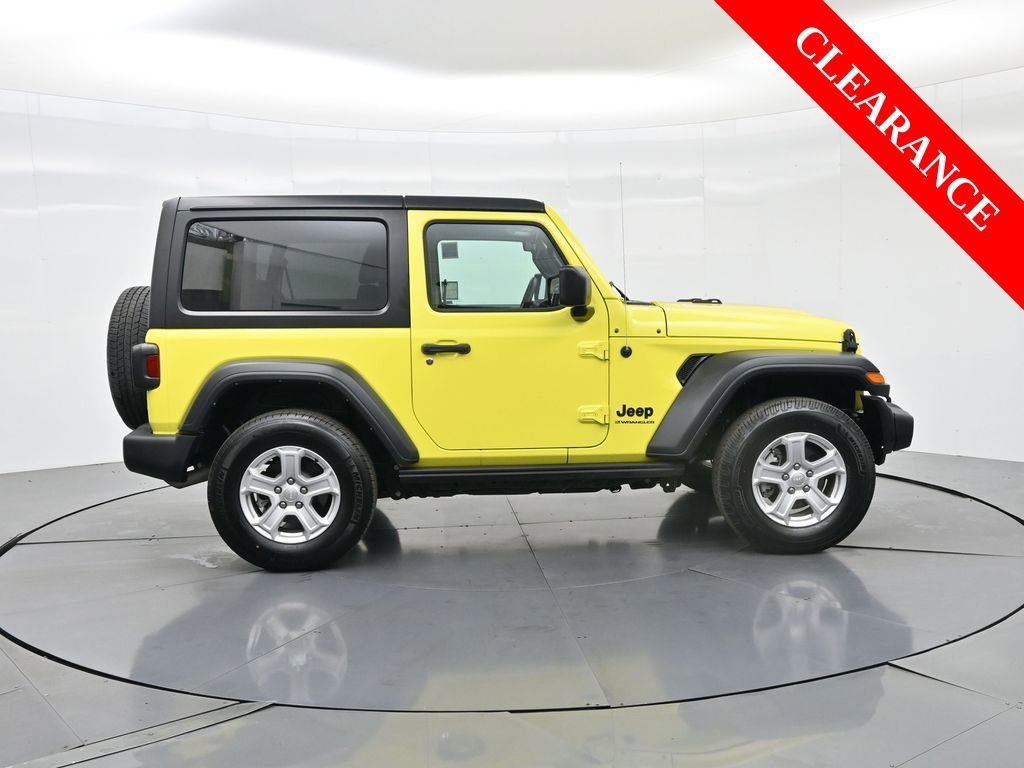 Used 2023 Jeep Wrangler Sport S image 5
