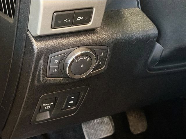 Used 2018 Ford F150 Lariat w/ Equipment Group 502A Luxury image 10