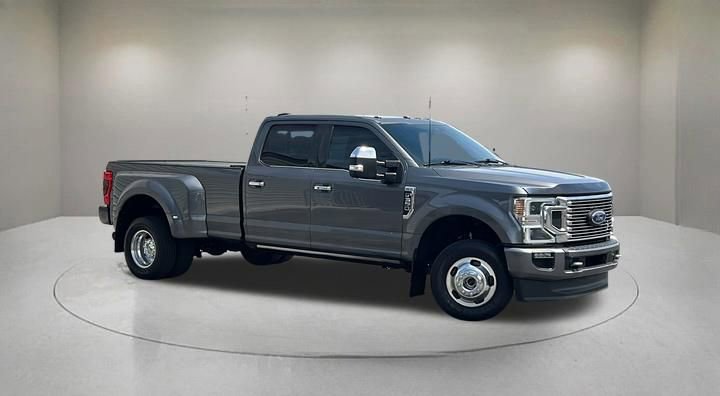 Certified 2022 Ford F350 Platinum AWD/4WD image 1