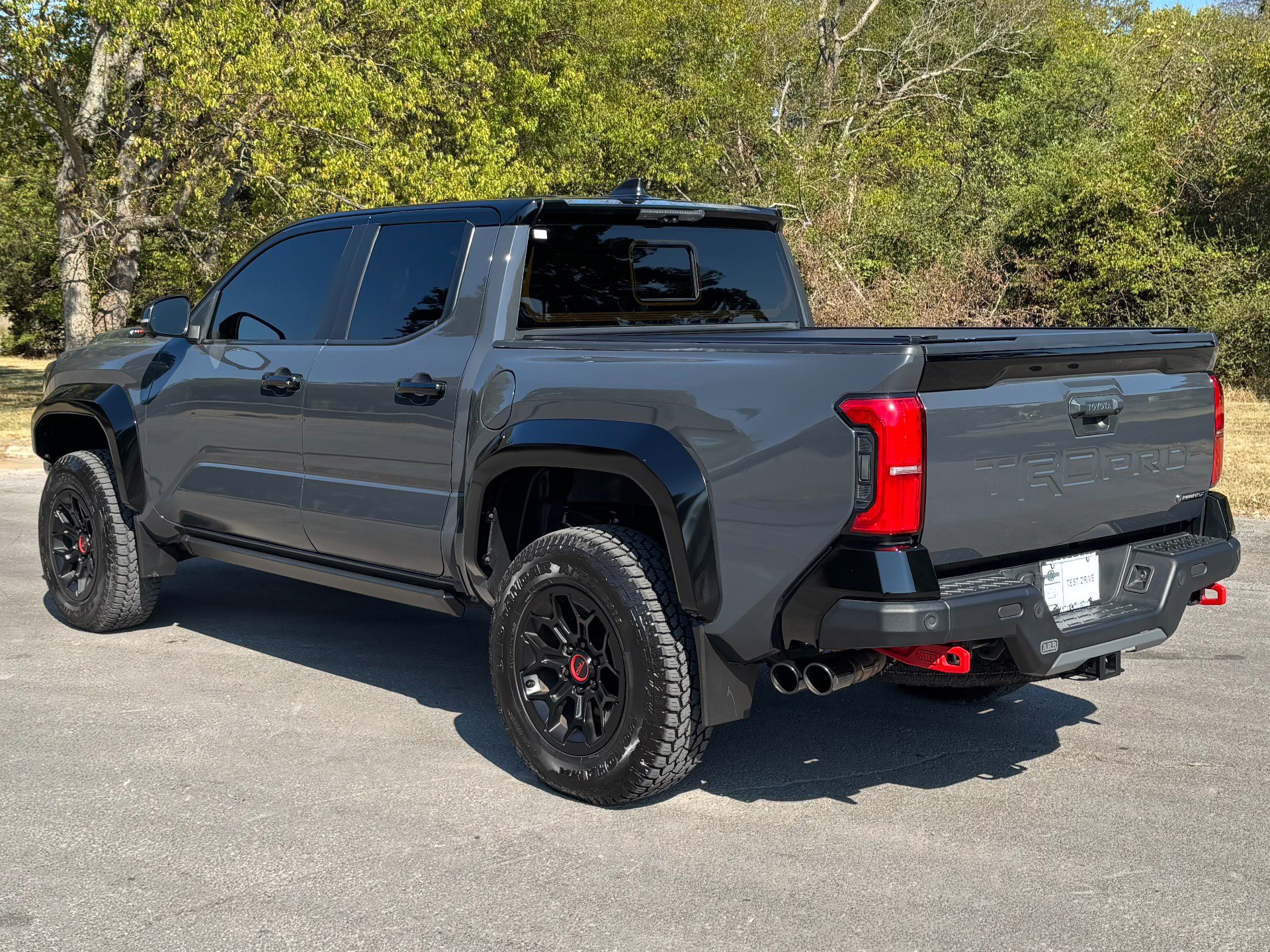 Used 2024 Toyota Tacoma TRD Pro AWD/4WD image 4