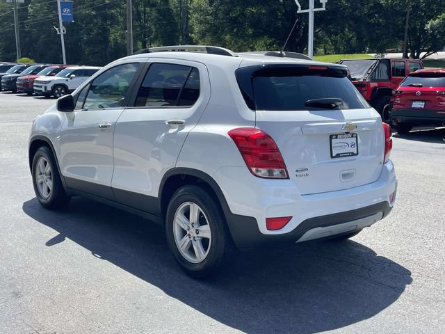 Used 2020 Chevrolet Trax LT w/ LT Convenience Package FWD image 5