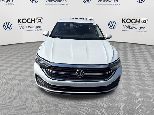 Used 2024 Volkswagen Jetta S FWD image 2