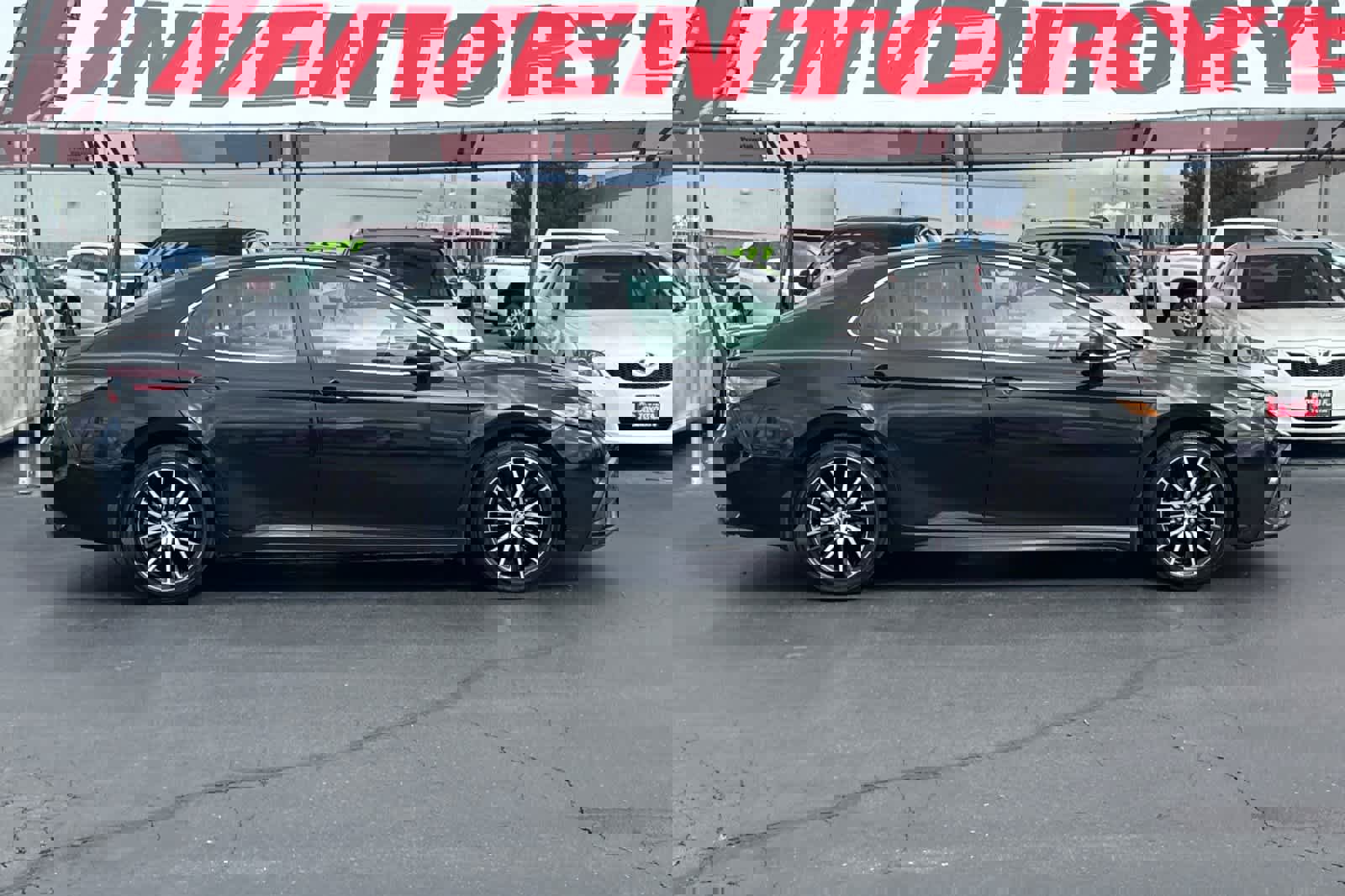 Certified 2023 Toyota Camry SE image 6