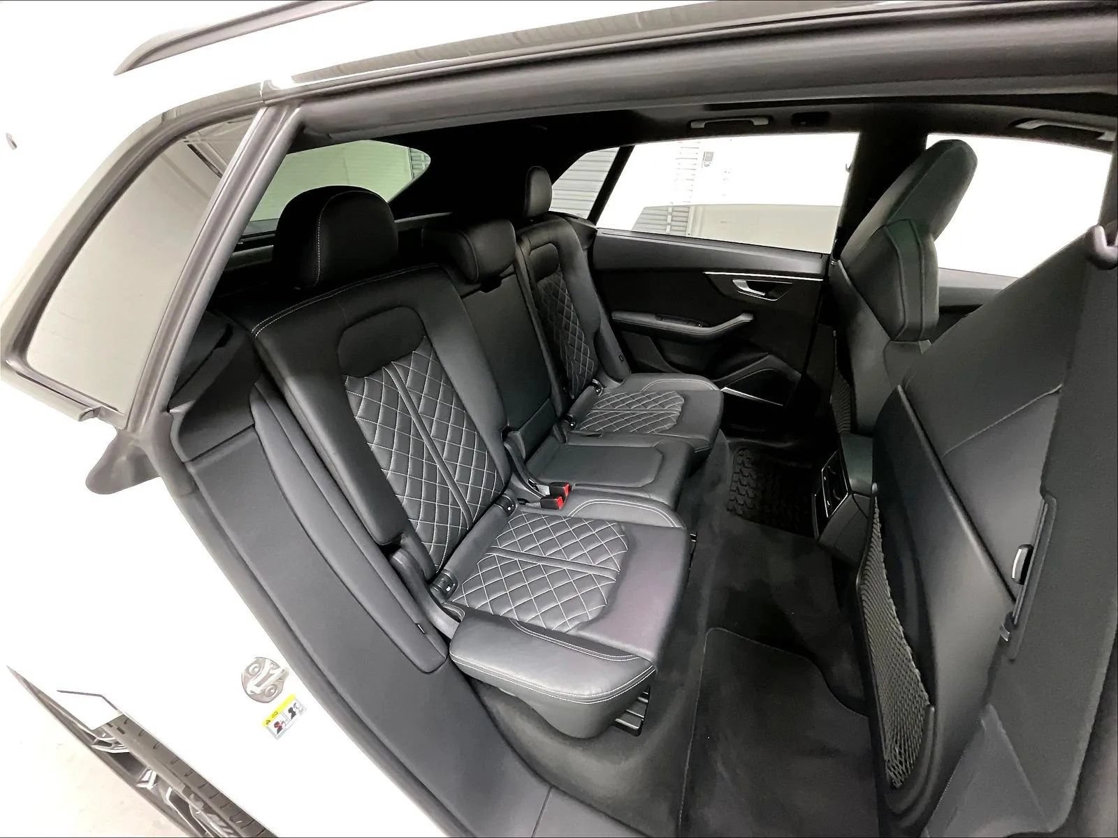 Used 2023 Audi SQ8 Premium Plus AWD/4WD image 15