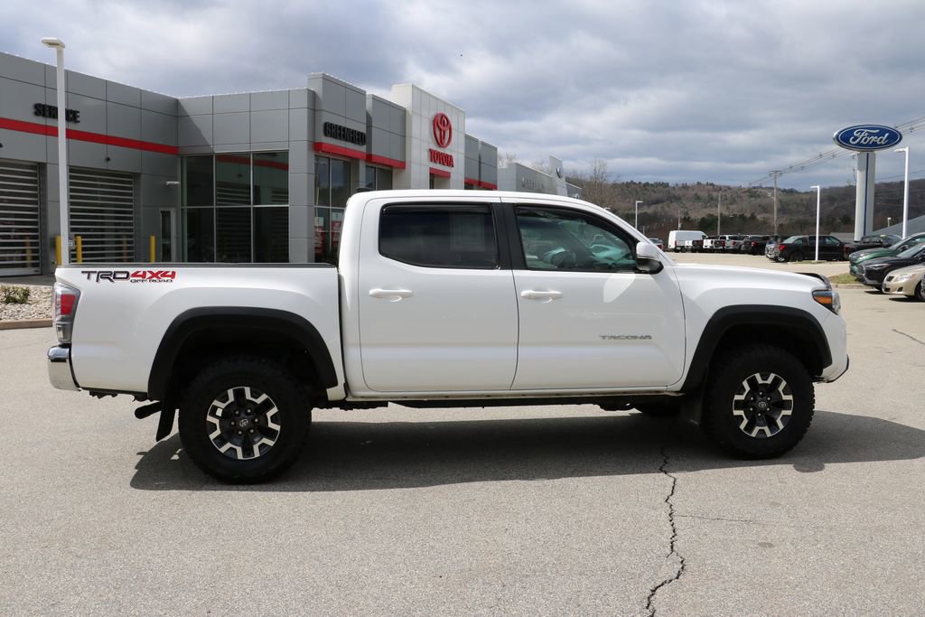 Used 2023 Toyota Tacoma TRD Off-Road AWD/4WD image 4