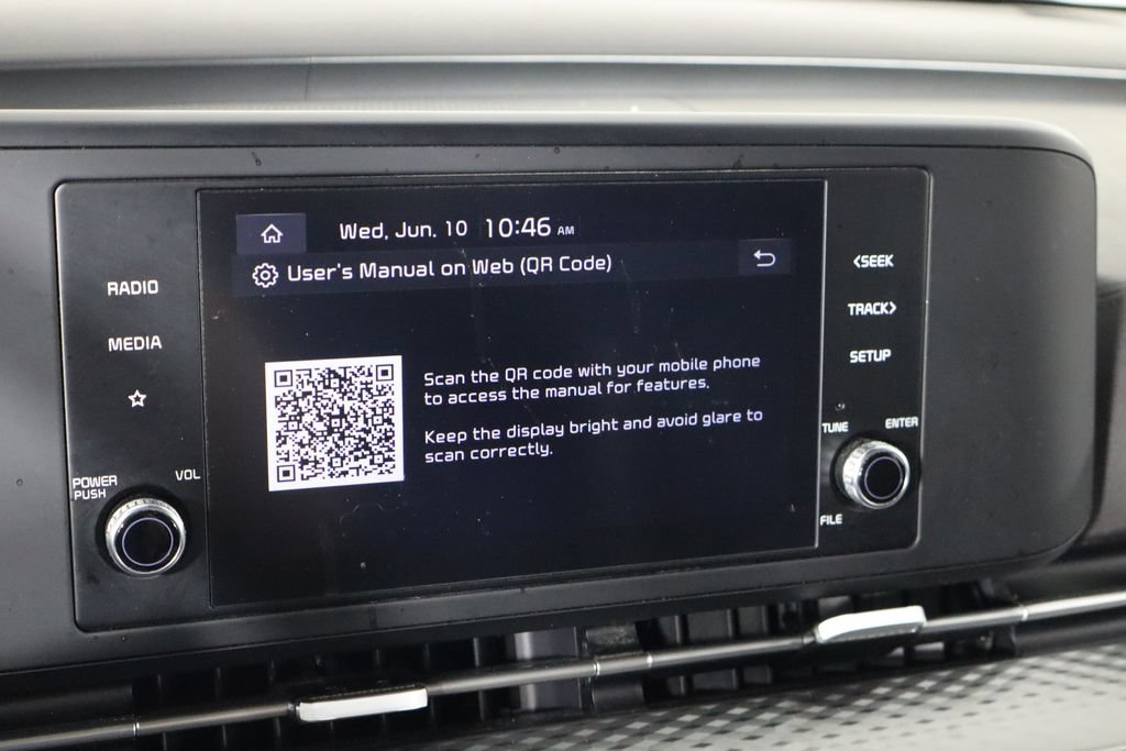 Used 2023 Kia Carnival LX FWD image 34