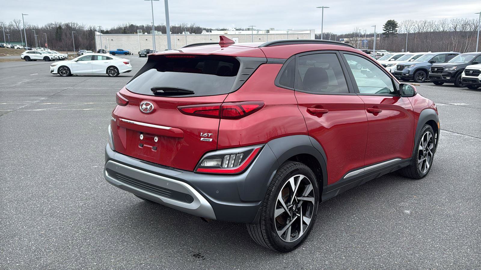 Used 2022 Hyundai Kona Limited image 6