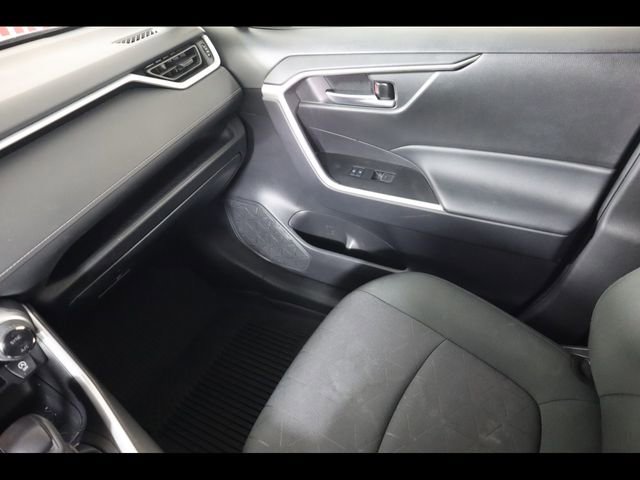 Used 2023 Toyota RAV4 XLE AWD/4WD image 21