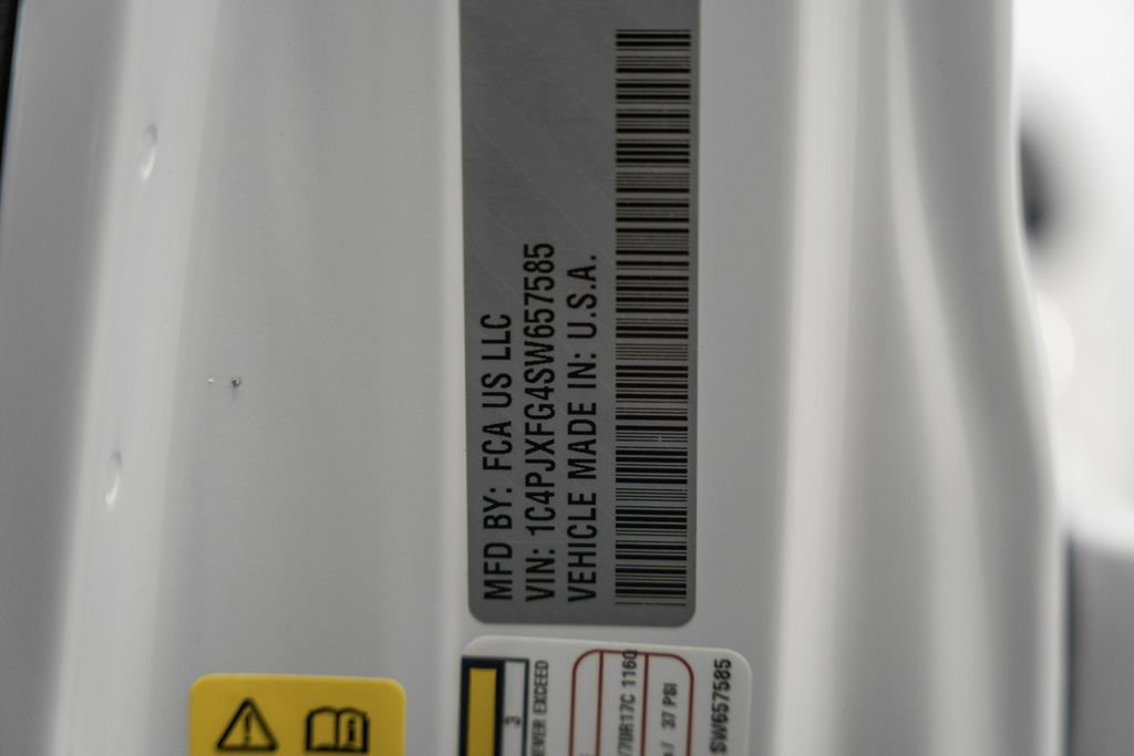 New 2025 Jeep Wrangler Rubicon w/ Steel Bumper Group image 38