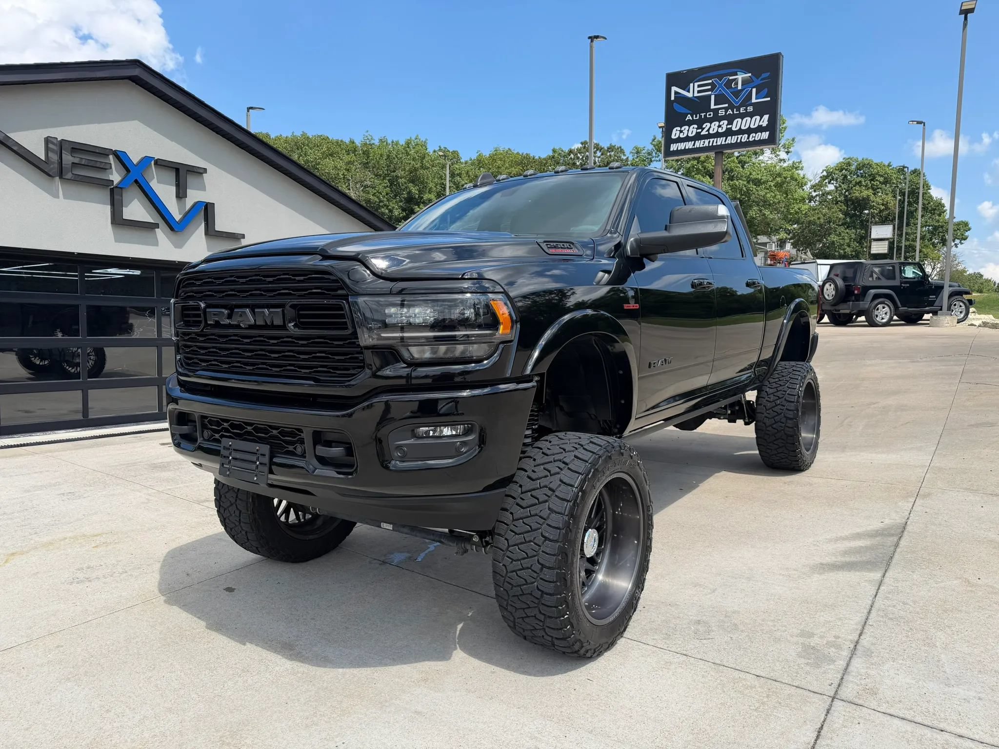 Used 2020 RAM 2500 Limited AWD/4WD image 5